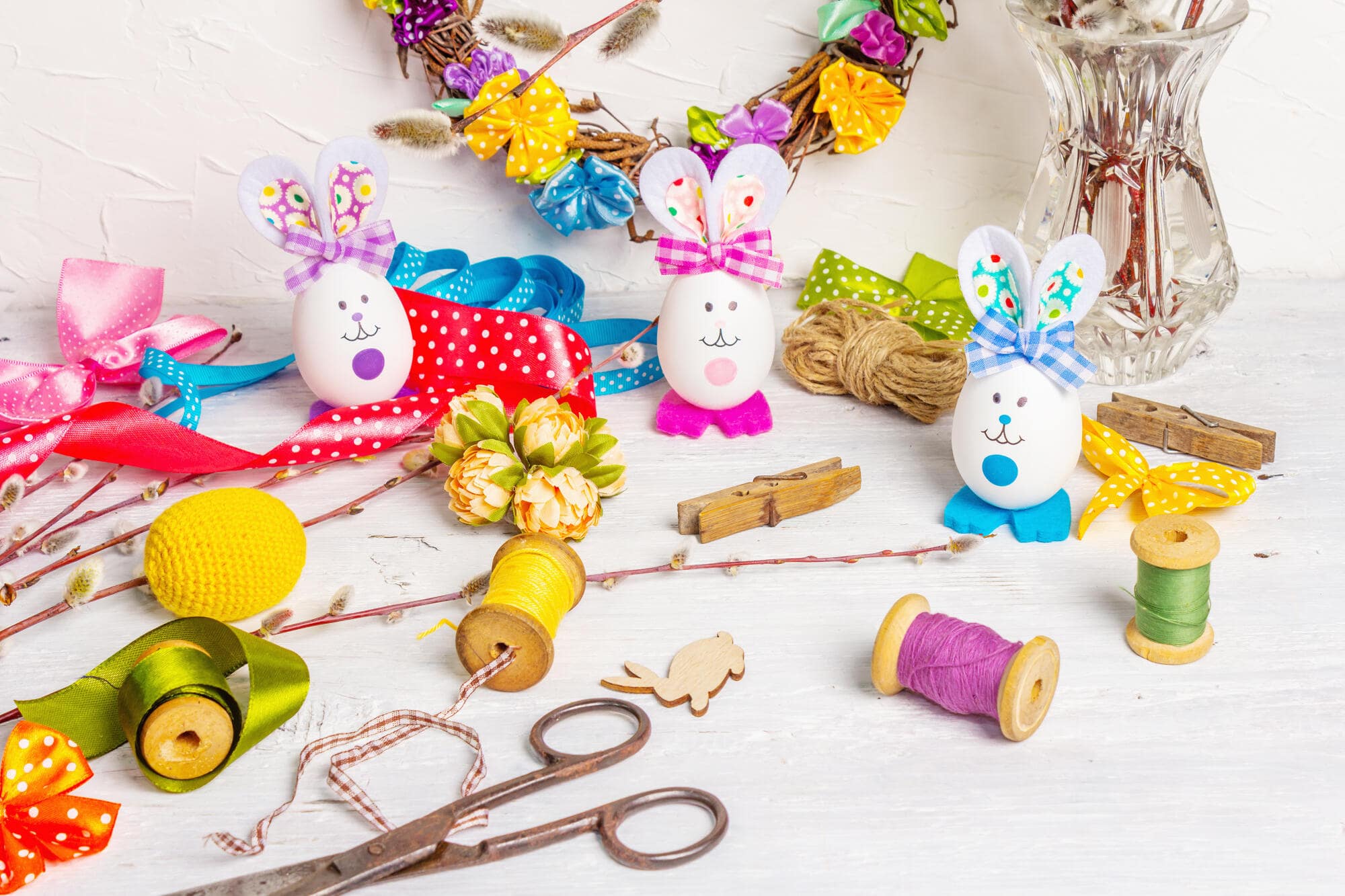 Easter Elegance: Beautiful HOA Holiday Decorating Ideas
