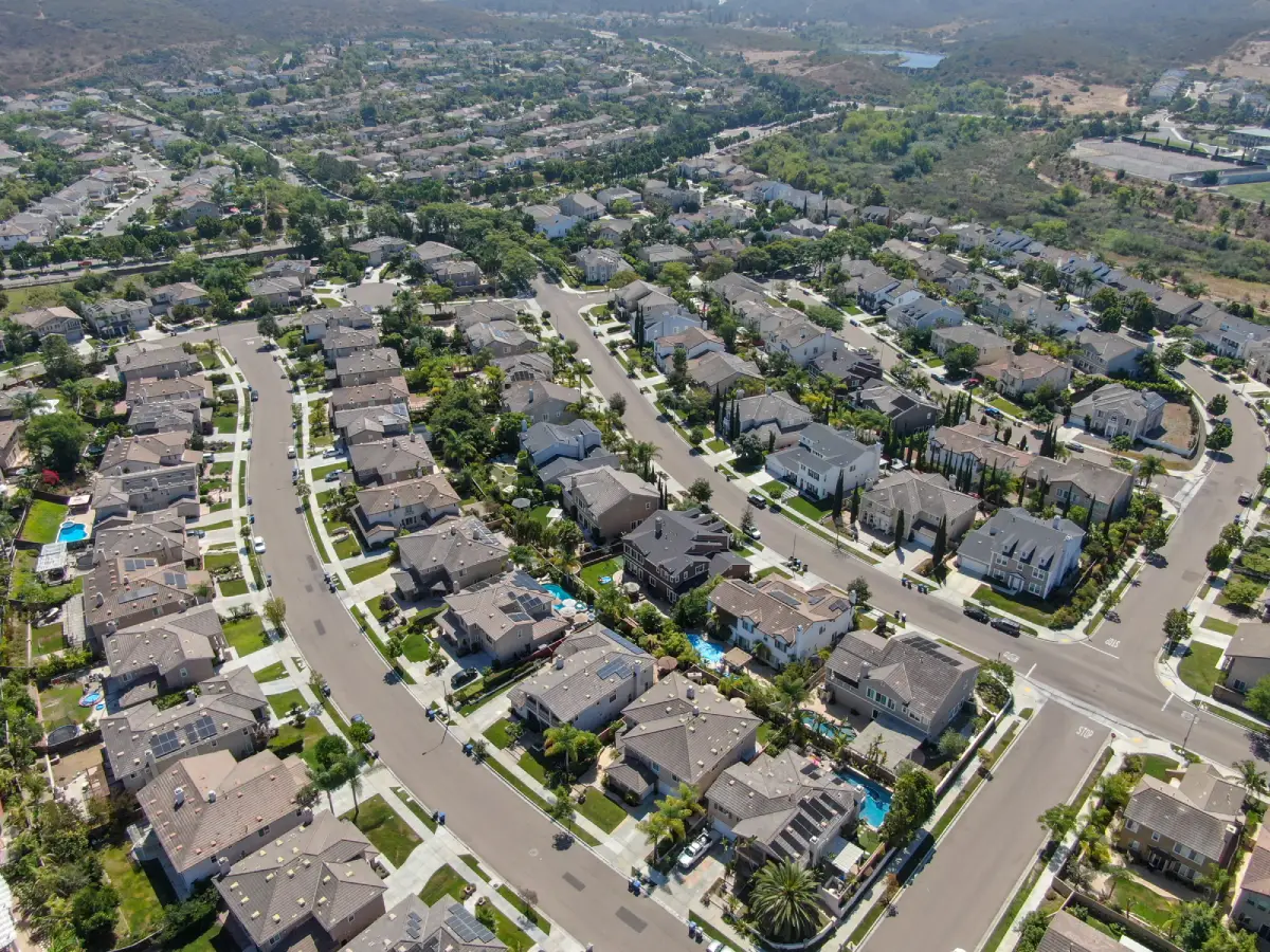 Keeping Phoenix HOAs Strong: Smart Solutions for Handling Late Dues